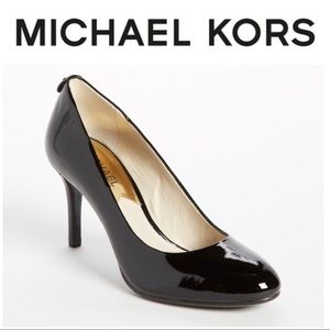 Michael Kors | Black Patent Flex Pump
